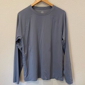 ALO Yoga Men’s NWOT long sleeve activewear shirt